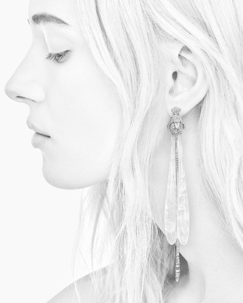 Rachel Garrahan – sketch of woman on white background